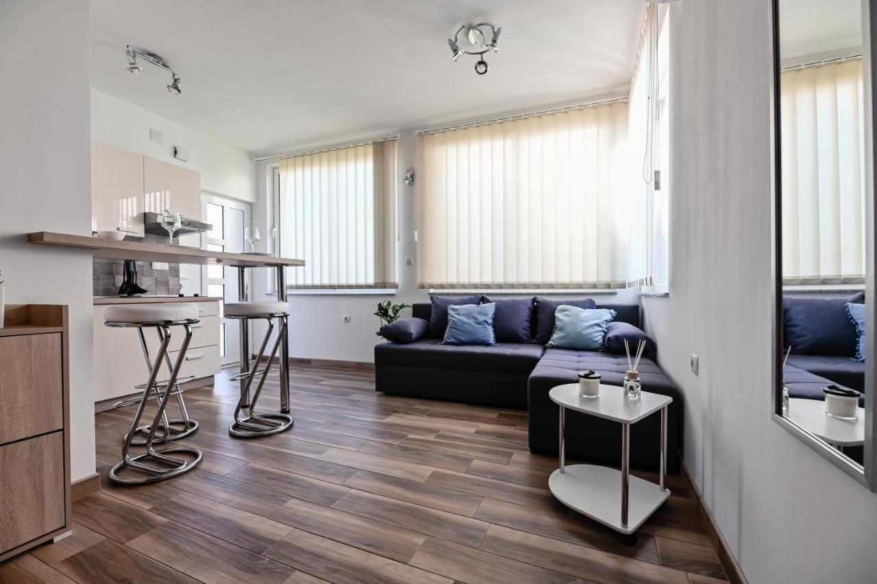 Remi Apartman Sukošan Kültér fotó